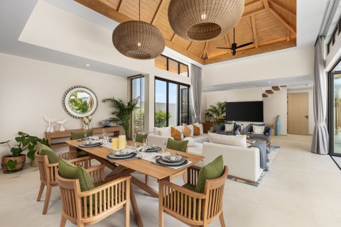 Villa in Phuket, Thailand 3 bedrooms № 110869 - photo 16