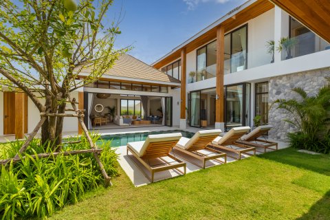 Villa in Phuket, Thailand 3 bedrooms № 110869 - photo 6