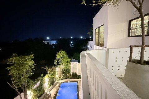 Villa à San Sai, Thaïlande 8 chambres № 158462 - photo 3