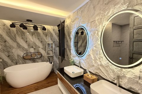 Villa à San Sai, Thaïlande 8 chambres № 158462 - photo 20