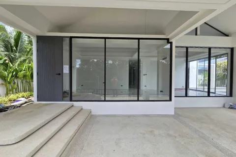 Villa in Phuket, Thailand 3 bedrooms № 158458 - photo 8