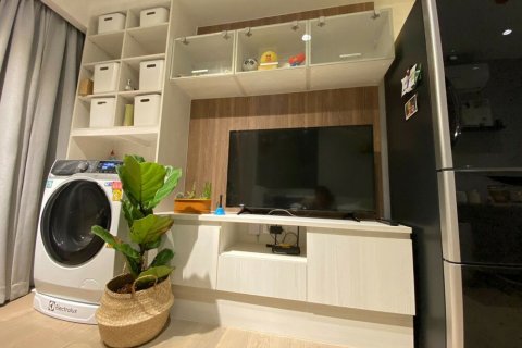 Studio dans le Condo à Watthana, Bangkok, Thaïlande  № 158457 - photo 6