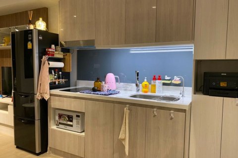 Studio dans le Condo à Watthana, Bangkok, Thaïlande  № 158457 - photo 4