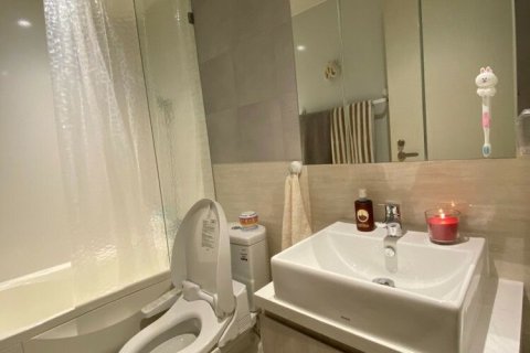 Studio dans le Condo à Watthana, Bangkok, Thaïlande  № 158457 - photo 5