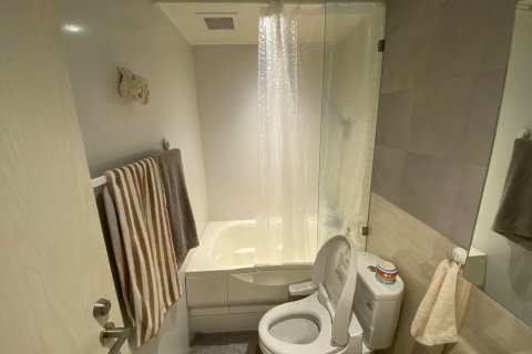 Studio dans le Condo à Watthana, Bangkok, Thaïlande  № 158457 - photo 11