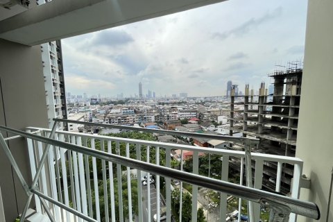 Студия в кондо в Банг-Кхо-Лаеме, Бангкок, Таиланд № 152993 - фото 12