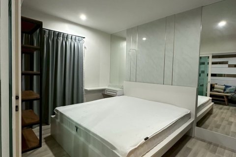 Студия в кондо в Банг-Кхо-Лаеме, Бангкок, Таиланд № 152993 - фото 8