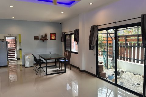 House in Phuket, Thailand 3 bedrooms № 147850 - photo 3