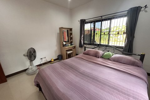 House in Phuket, Thailand 3 bedrooms № 147850 - photo 10