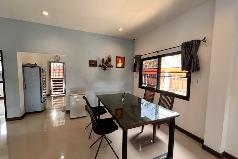 House in Phuket, Thailand 3 bedrooms № 147850 - photo 2