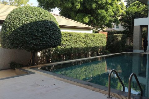 Maison à Bang Kapi, Bangkok, Thaïlande 5 chambres № 153269 - photo 5