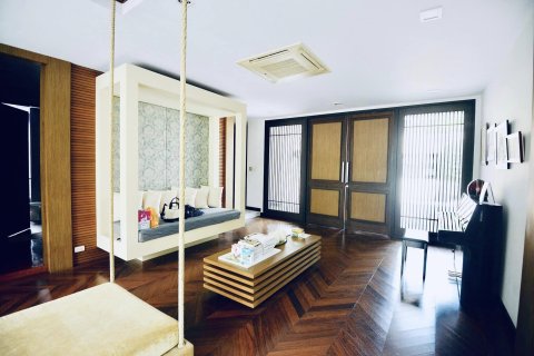 Maison à Bang Kapi, Bangkok, Thaïlande 5 chambres № 153269 - photo 13