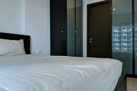 Студия в кондо в Сатхоне, Бангкок, Таиланд № 153270 - фото 3