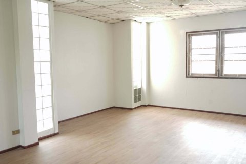 House in Lak Si, Bangkok, Thailand 6 bedrooms № 160235 - photo 12