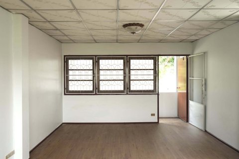 House in Lak Si, Bangkok, Thailand 6 bedrooms № 160235 - photo 3