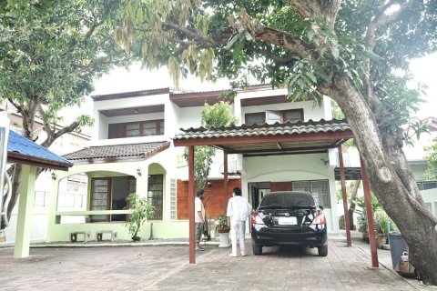 House in Lak Si, Bangkok, Thailand 6 bedrooms № 160235