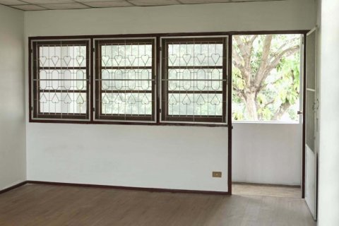 House in Lak Si, Bangkok, Thailand 6 bedrooms № 160235 - photo 7