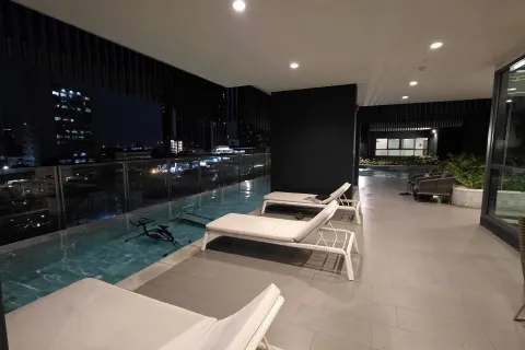 Studio dans le Condo à Khlong San, Bangkok, Thaïlande  № 160238 - photo 8