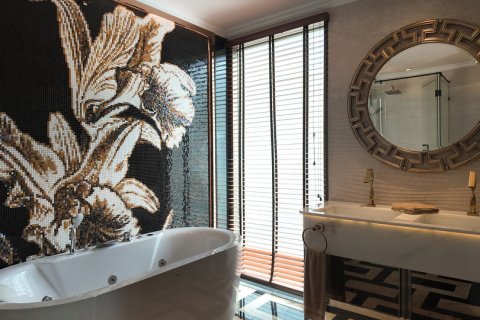 Apartamento de 4 habitaciones en Pattaya, Tailandia № 190968 - foto 6