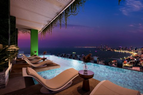 Apartamento de 4 habitaciones en Pattaya, Tailandia № 190968 - foto 11