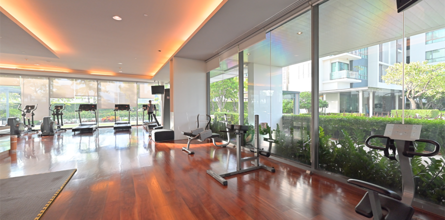 Condo in Bangkok, Thailand, 2 bedrooms № 185595