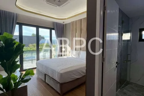 Casa de 7 dormitorios en Jomtien Beach, Pattaya, Tailandia № 211646 - foto 8