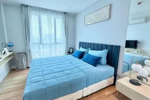 Condominio de 2 dormitorios en Jomtien Beach, Pattaya, Tailandia № 211649 - foto 17