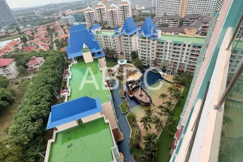 Condominio de 2 dormitorios en Jomtien Beach, Pattaya, Tailandia № 211649 - foto 13