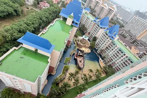 Condominio de 2 dormitorios en Jomtien Beach, Pattaya, Tailandia № 211649 - foto 26