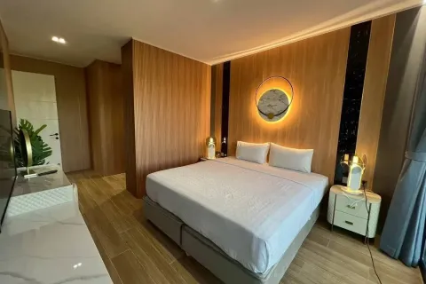 Casa de 7 dormitorios en Jomtien Beach, Pattaya, Tailandia № 211647 - foto 24