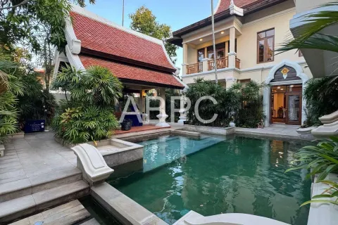 Casa de 3 dormitorios en Pattaya, Tailandia № 211645 - foto 7