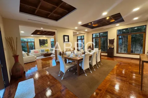 Casa de 3 dormitorios en Pattaya, Tailandia № 211645 - foto 11