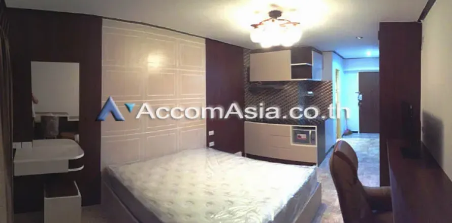 Studio in the Condo in Si Racha, Thailand  № 218465