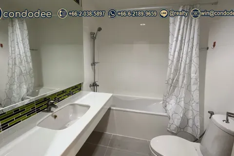 Condo à Watthana, Bangkok, Thaïlande, 3 chambres № 201028 - photo 26