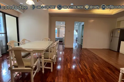 Condo à Watthana, Bangkok, Thaïlande, 3 chambres № 201028 - photo 1