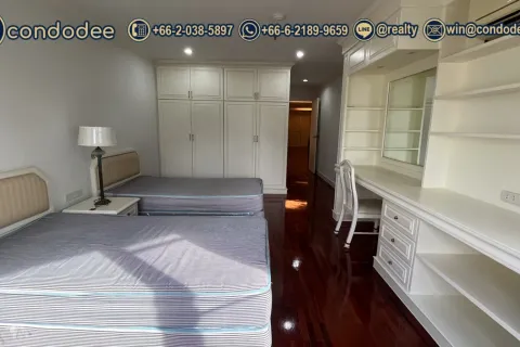 Condo à Watthana, Bangkok, Thaïlande, 3 chambres № 201028 - photo 20