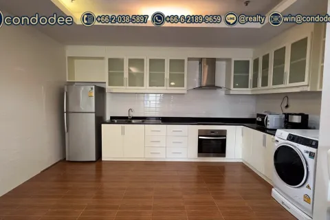 Condo à Watthana, Bangkok, Thaïlande, 3 chambres № 201028 - photo 4