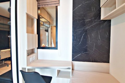Condo à Watthana, Bangkok, Thaïlande, 1 chambre № 201024 - photo 7