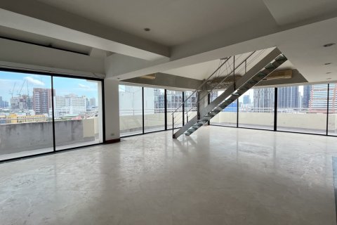 Кондоминиум с 5 спальнями в Ваттхане, Бангкок, Таиланд № 201023 - фото 12