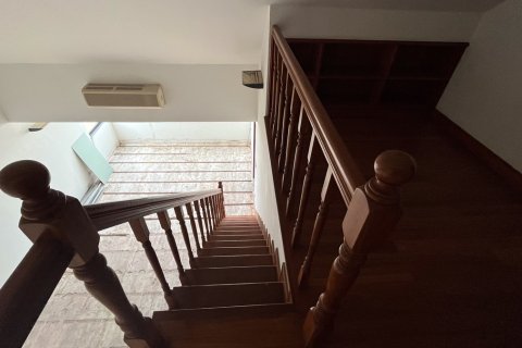 Кондоминиум с 5 спальнями в Ваттхане, Бангкок, Таиланд № 201023 - фото 26
