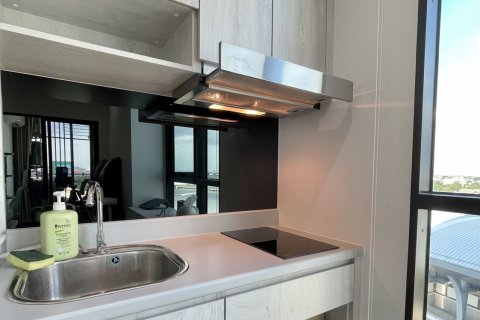 Студия в кондо в Банг Кхене, Бангкок, Таиланд № 135832 - фото 13