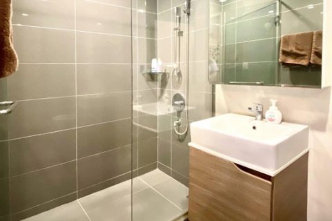 Eigentumswohnung in Watthana, Bangkok, Thailand, 1 Schlafzimmer № 218762 - Foto 7