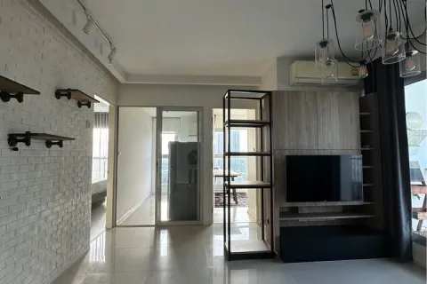 Condo in Khlong Toei, Bangkok, Thailand, 2 bedrooms  № 218766
