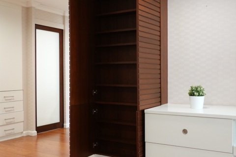 Кондоминиум с 2 спальнями в Ваттхане, Бангкок, Таиланд № 148409 - фото 24