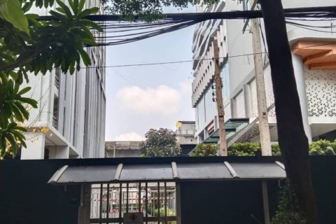 Studio dans le Condo à Khlong Toei, Bangkok, Thaïlande  № 148411 - photo 10