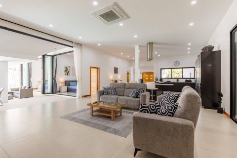 Villa à Phuket, Thaïlande 4 chambres № 156852 - photo 11