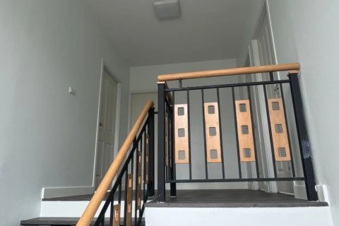 Дом в Самутпракане, Таиланд с 3 спальнями № 156850 - фото 11