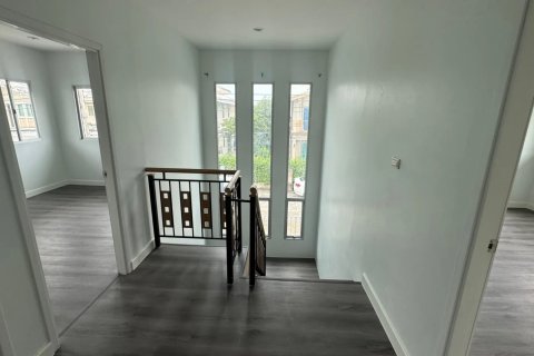 Дом в Самутпракане, Таиланд с 3 спальнями № 156850 - фото 12