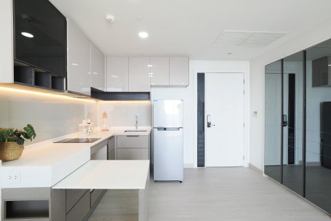 Studio in the Condo in Bang Sue, Bangkok, Thailand  № 156849 - photo 9