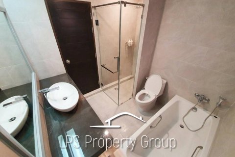 Condo in Hua Hin, Thailand, 2 bedrooms  № 168447 - photo 19